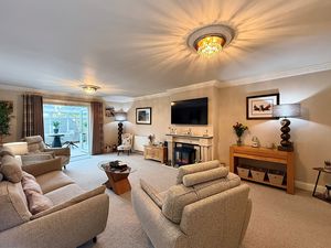 Photo 1- click for photo gallery